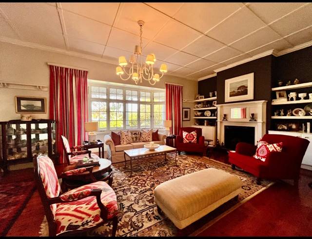 6 BEDROOM HOUSE FOR SALE IN SHORTENS COUNTRY ESTATE